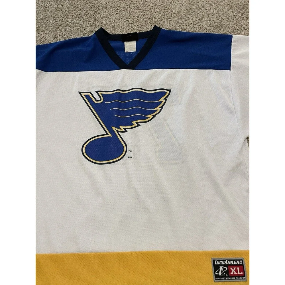 Vintage LOGO ATHLETICS TURGEON St Louis Blues Hockey Jersey NHL Men's XLarge